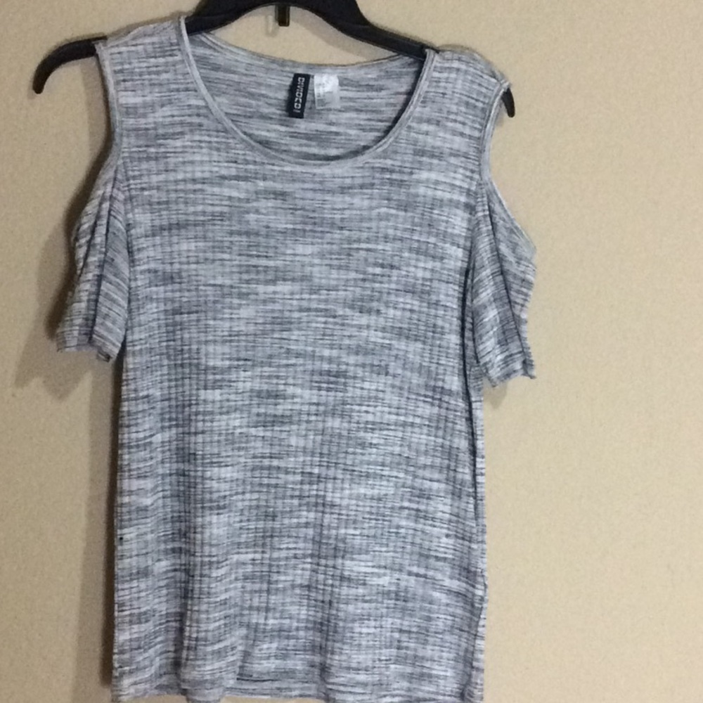 Cold shoulder shirt .